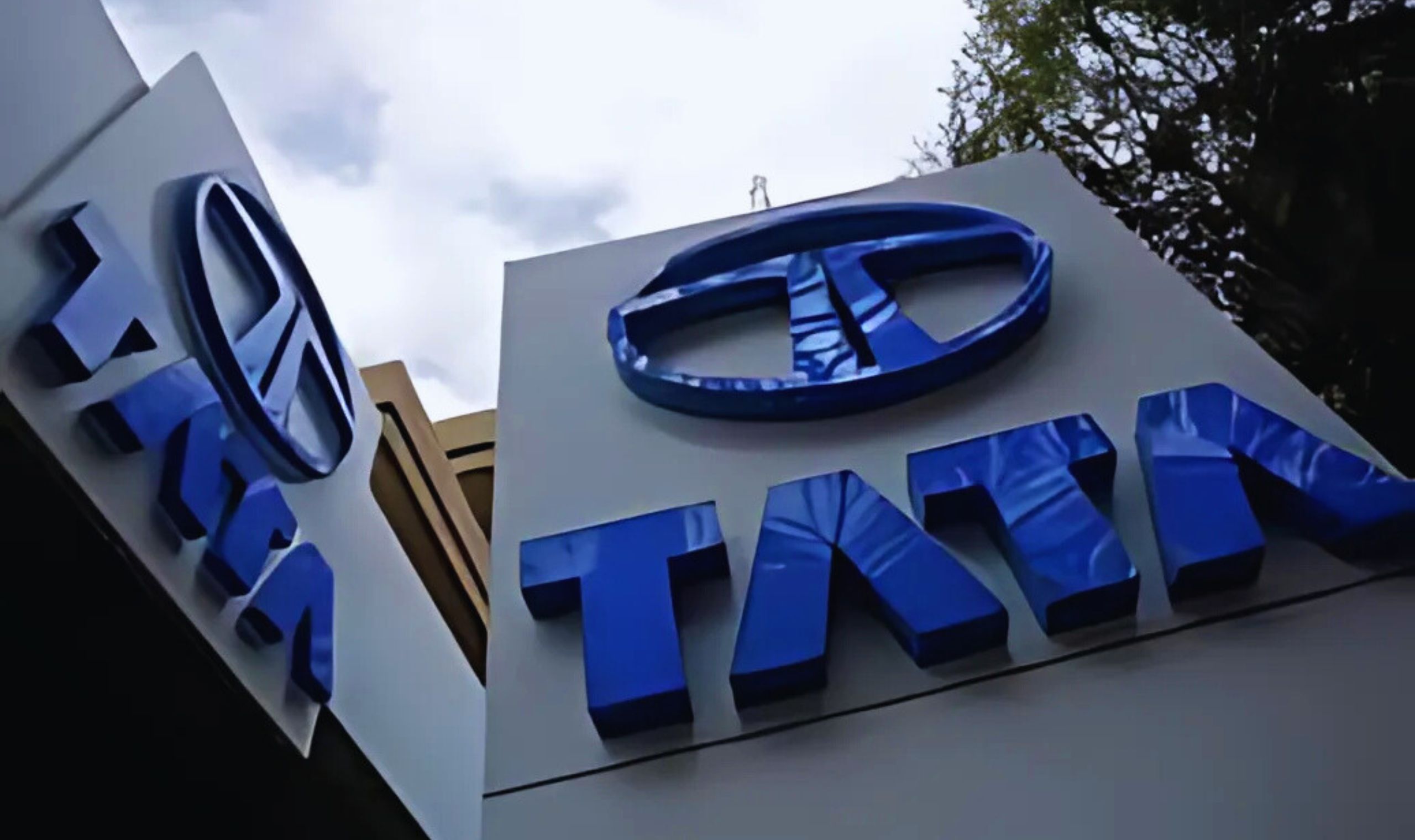 Tata Motors Resumes JLR Exports to US After Auto Tariff Relief